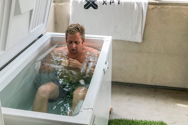 Home Ice Bath Setup with Chuck Glynn